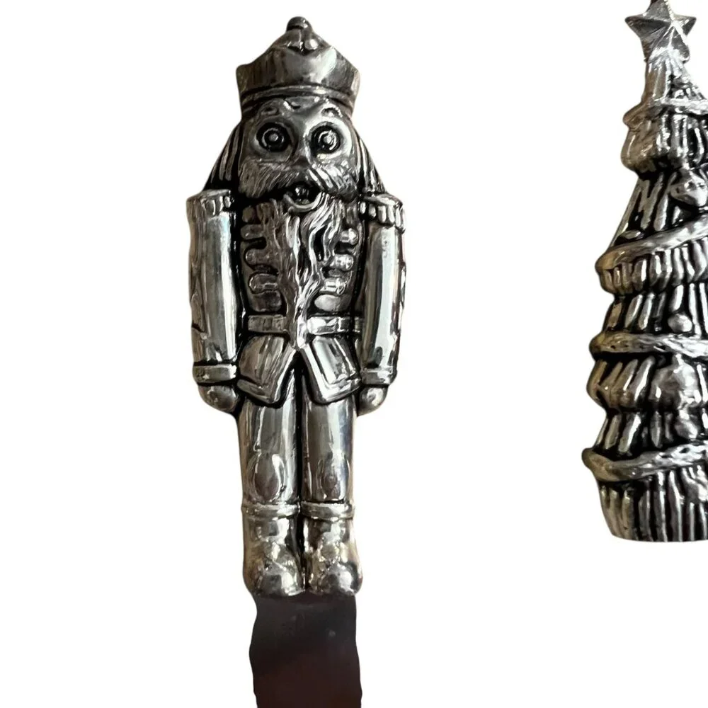 Wallace Christmas Spreader Set Of 4‎ Stainless Steel & Zinc Handles